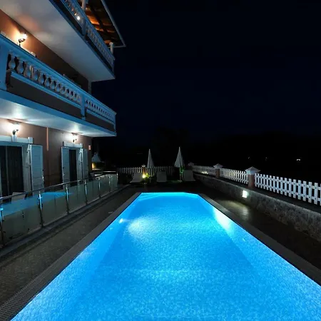 Apartamento Chrinos House Agios Georgios Pagon